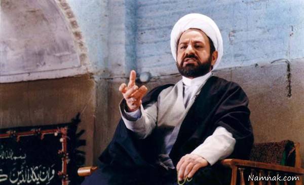 پرویز پرستویی جز بازیگران با لباس روحانی