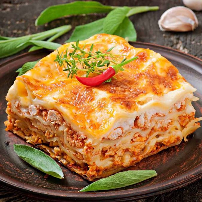 طرز تهیه لازانیا بدون فر: یک دستور ساده و خوشمزه