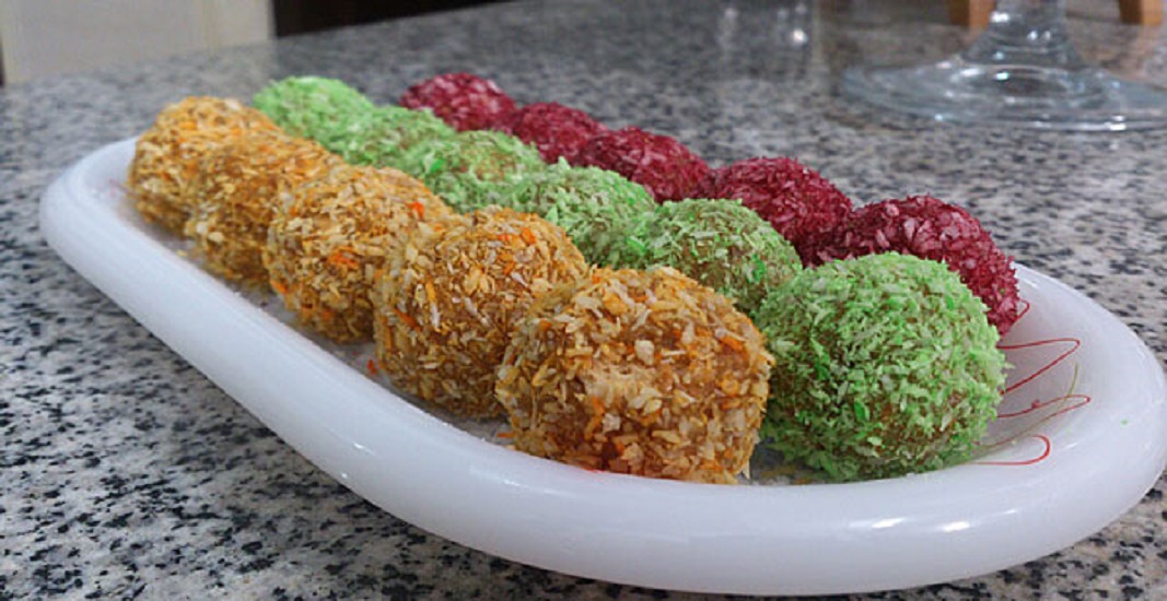 ترافل خرما، یک دسر عالی و فوری برای سفره افطار ماه رمضان 3 ترافل خرما