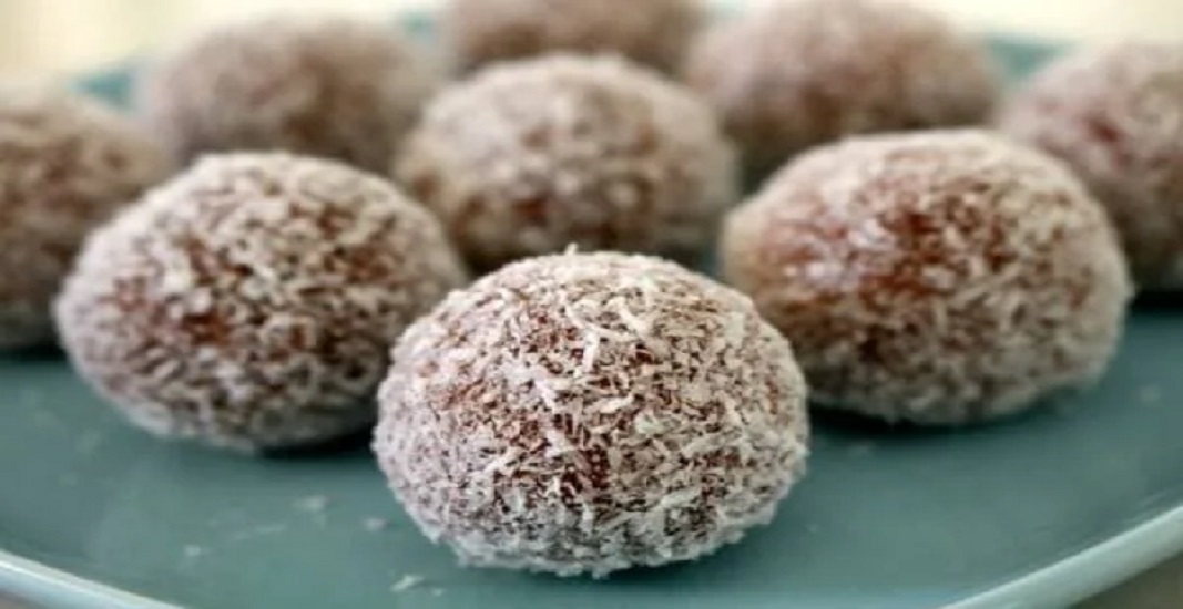 ترافل خرما، یک دسر عالی و فوری برای سفره افطار ماه رمضان 6 ترافل خرما