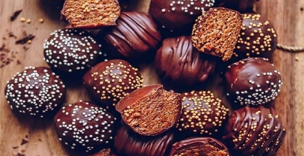 ترافل خرما، یک دسر عالی و فوری برای سفره افطار ماه رمضان 7 ترافل خرما