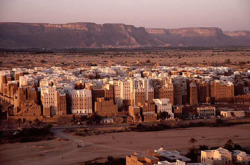 بنای شگفت انگیز آجر