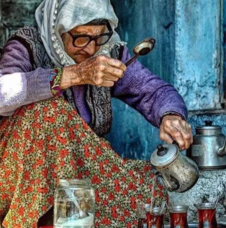تعبیرخواب مادربزرگ مرده