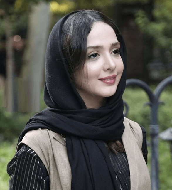 بیوگرافی المیرا دهقانی بازیگر شیرازی