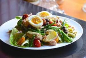طرز تهیه سالاد نیکویز خوشمزه و مقوی