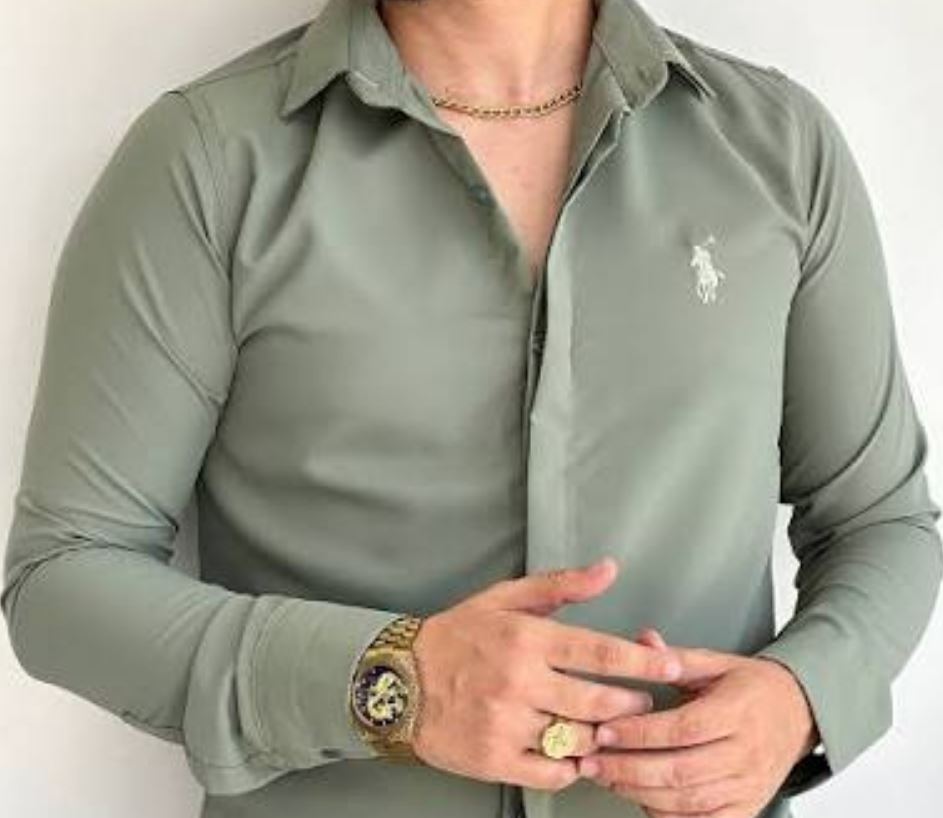 خواب پیراهن مردانه