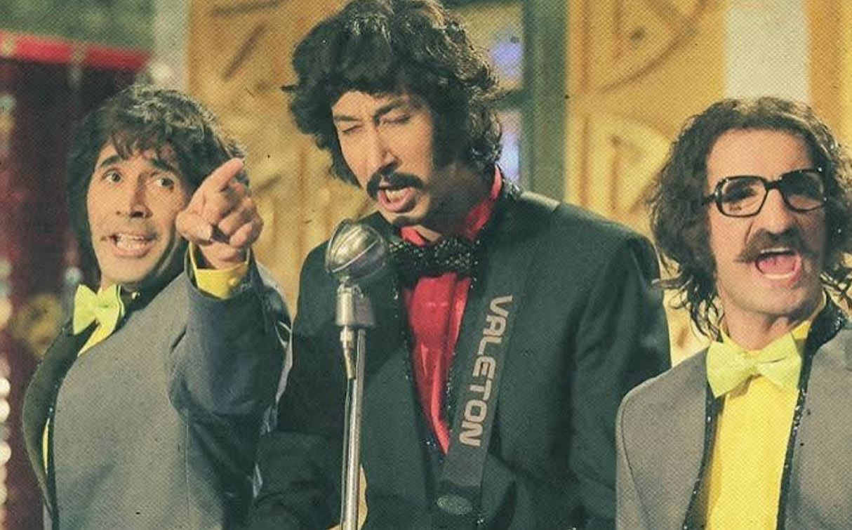 بازیگر نقش فتانه در فسیل