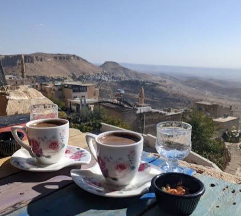 تعبیر کوه در فال قهوه