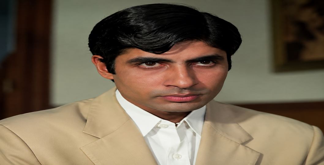 بیوگرافی آمیتاب باچان