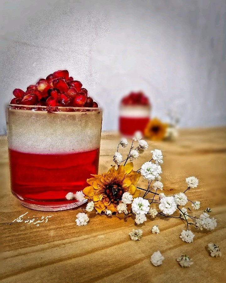 ژله انار و فالوده