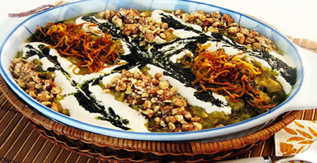 طرز تهیه آش بادمجان ملایر خوشمزه و مقوی 2 آش بادمجان ملایر