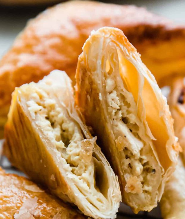 طرز تهیه پیراشکی مرغ خوشمزه و ساده
