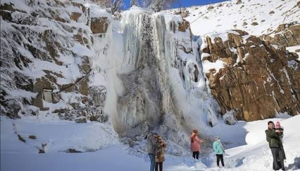 آبشار گنجنامه