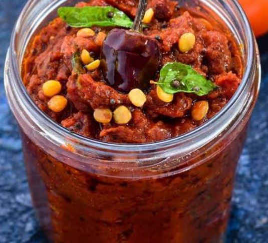 ترشی شکم پر گوجه فرنگی طرز تهیه ترشی گوجه شکم پر