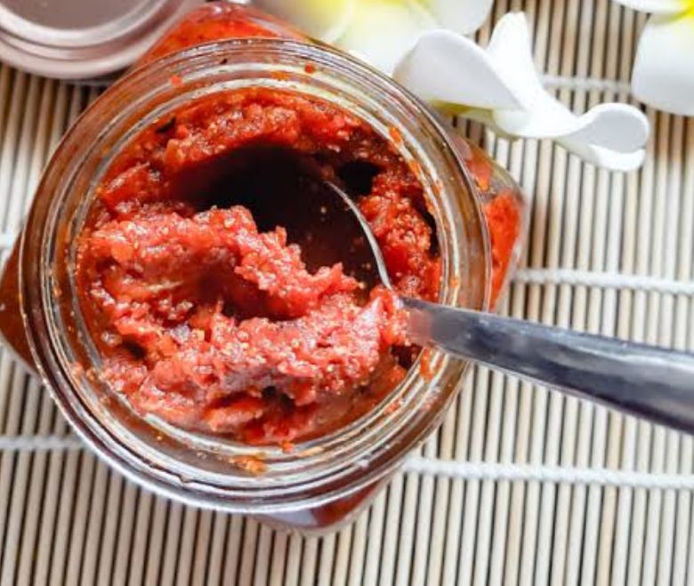 طرز تهیه ترشی گوجه گیلاسی ترشی گوجه فرنگی شکم پر