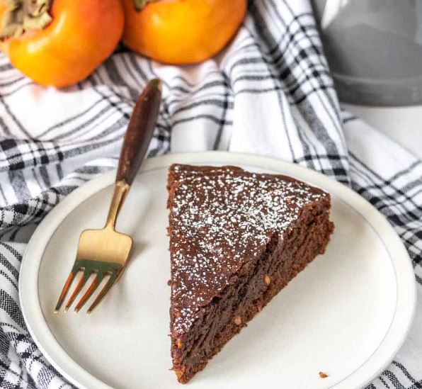 کیک خرمالو کیک خرمالو