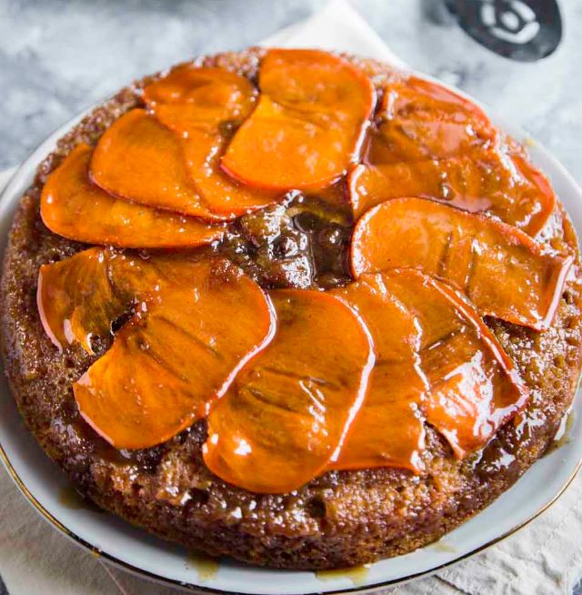 طرز تهیه کیک خرمالو طرز تهیه کیک خرمالو