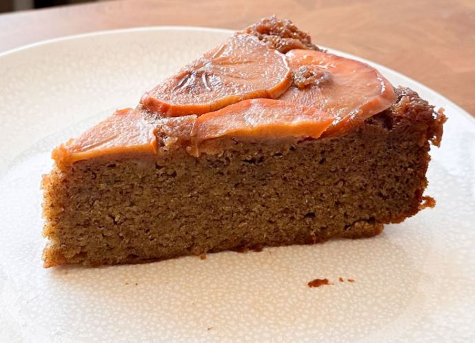 طرز تهیه کیک خرمالو طرز تهیه کیک خرمالو