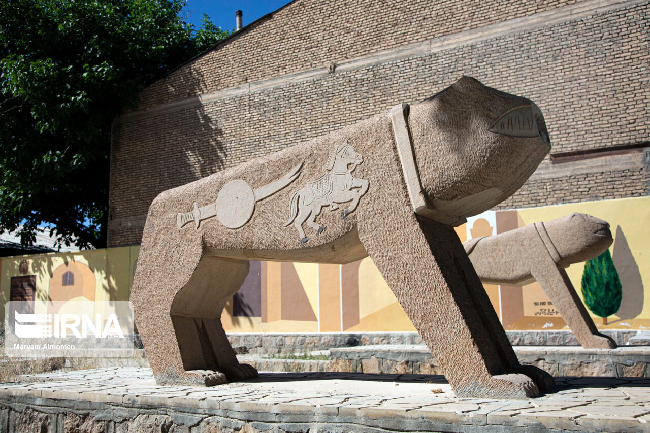 شیر سنگی