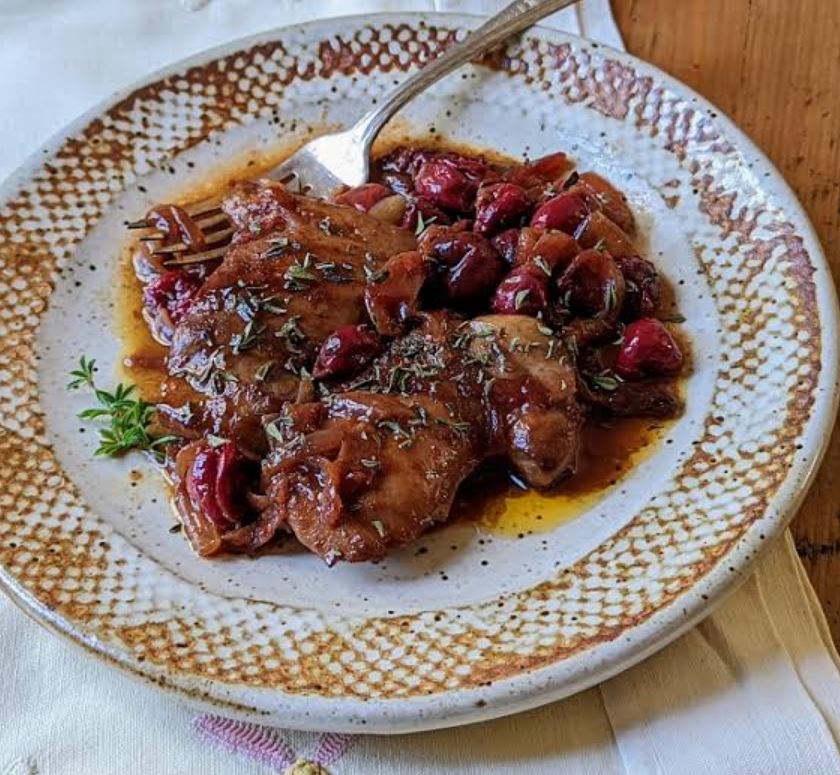 خورشت آلبالو