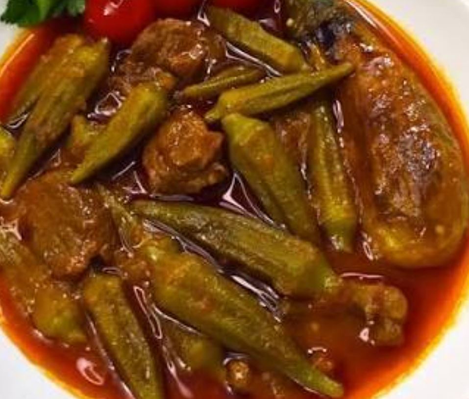 خورش بادمجان و بامیه