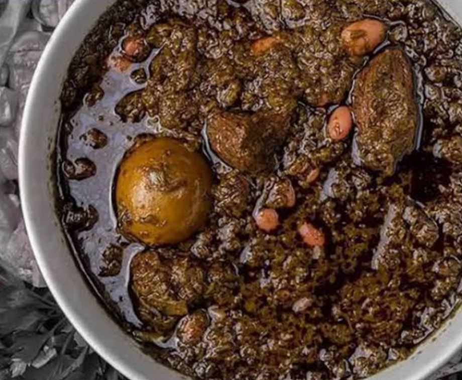 طرز تهیه خورشت قورمه سبزی