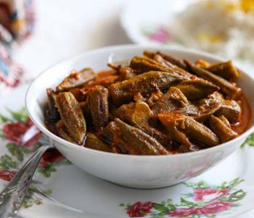 خورش بادمجان و بامیه