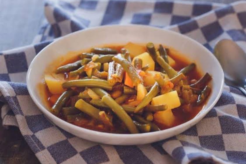طرز تهیه خوراک لوبیا سبز مجلسی