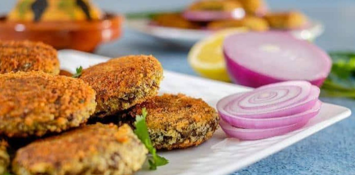 طرز تهیه کتلت سیب زمینی و گوشت