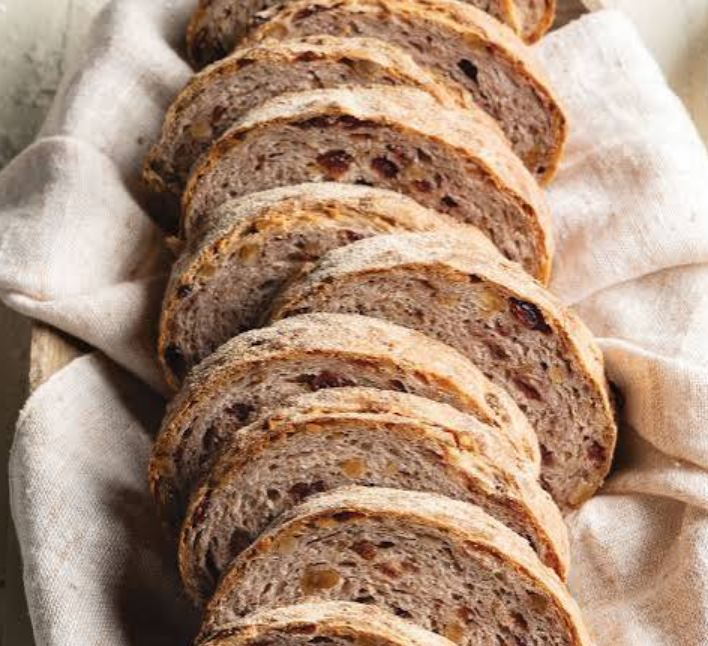 نان گردویی خوشمزه