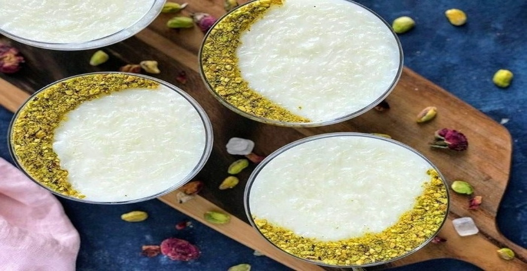 پیش غذا فرنی؛ دسر سبک و سریع برای افطار