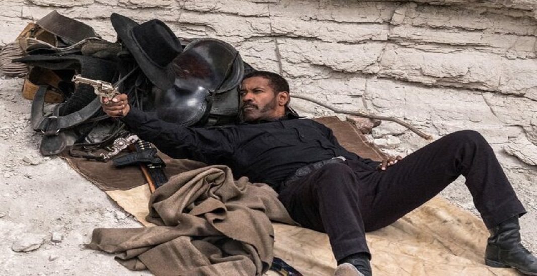 دنزل واشنگتن در فیلم هفت دلاور