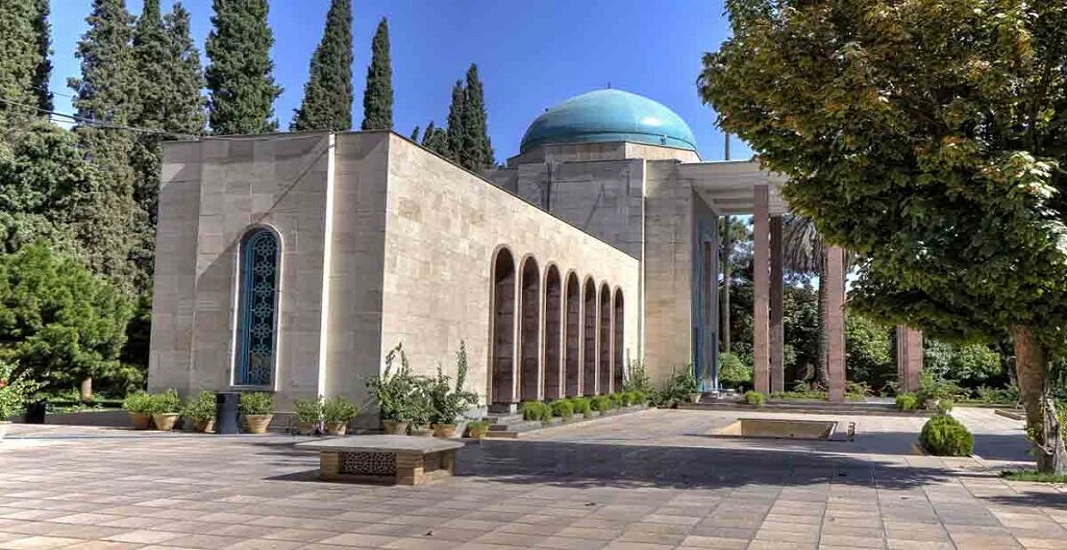 15 اردیبهشت روز شیراز