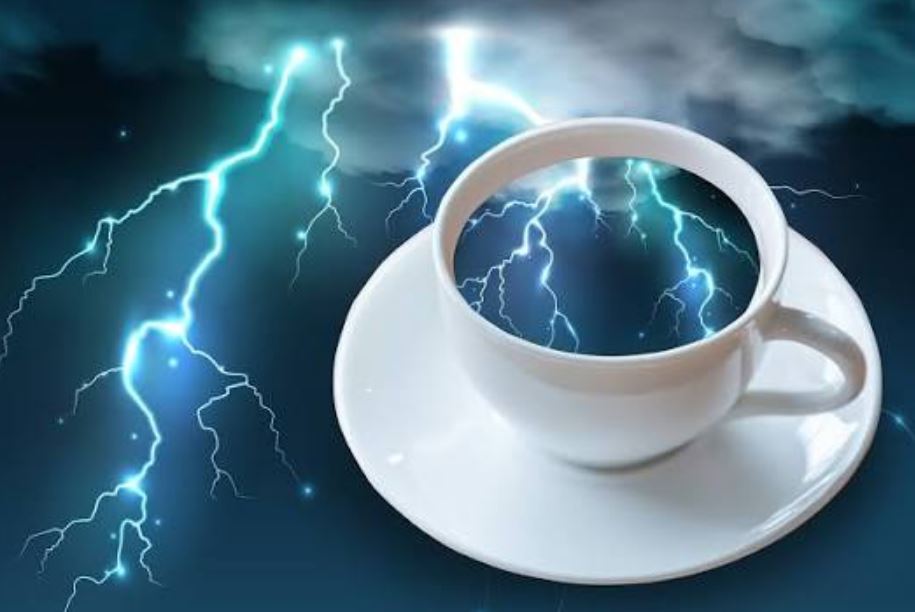 رعد و برق در فال قهوه