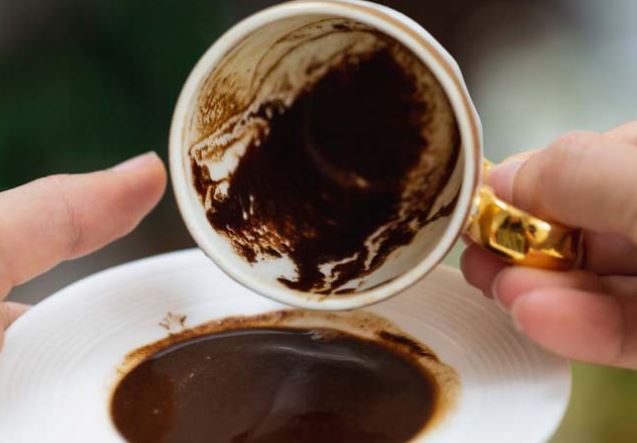 رنگین کمان در فال قهوه
