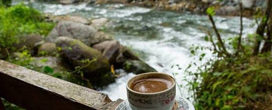 آبشار در فال قهوه