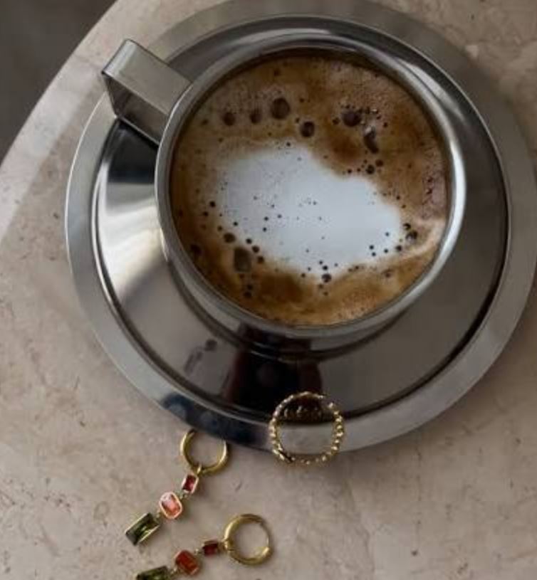 دیدن گوشواره در فال قهوه 
