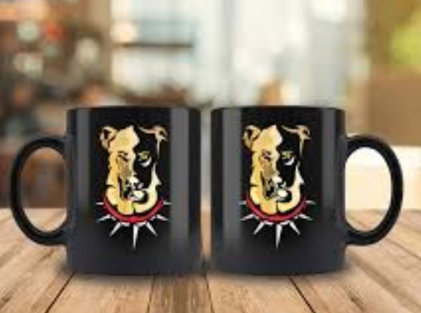 سگ در فال قهوه سگ در فال قهوه در نعلبکی