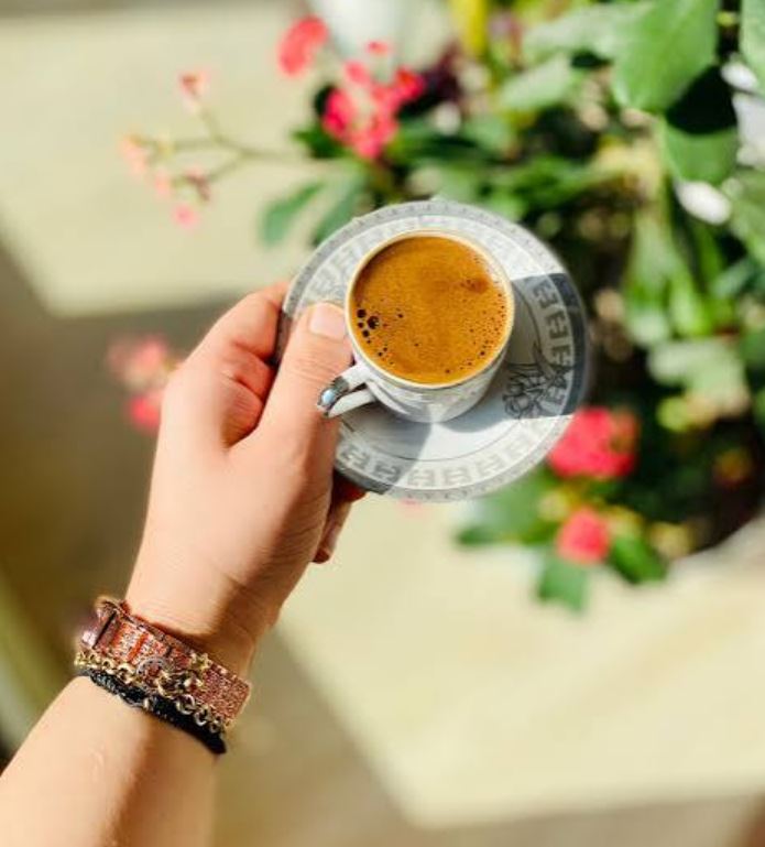 دستبند در فال قهوه در ته فنجان