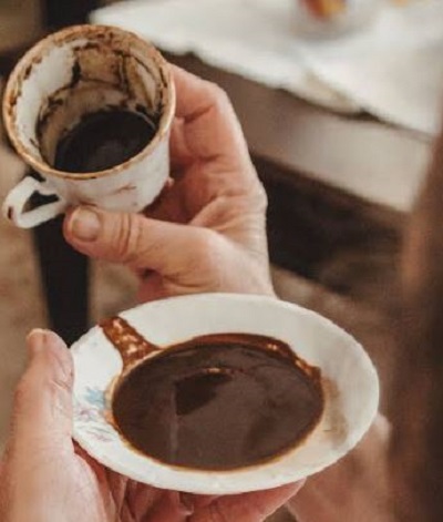قبر در فال قهوه