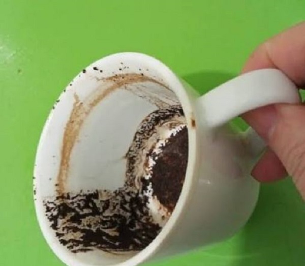 قبر در فال قهوه 